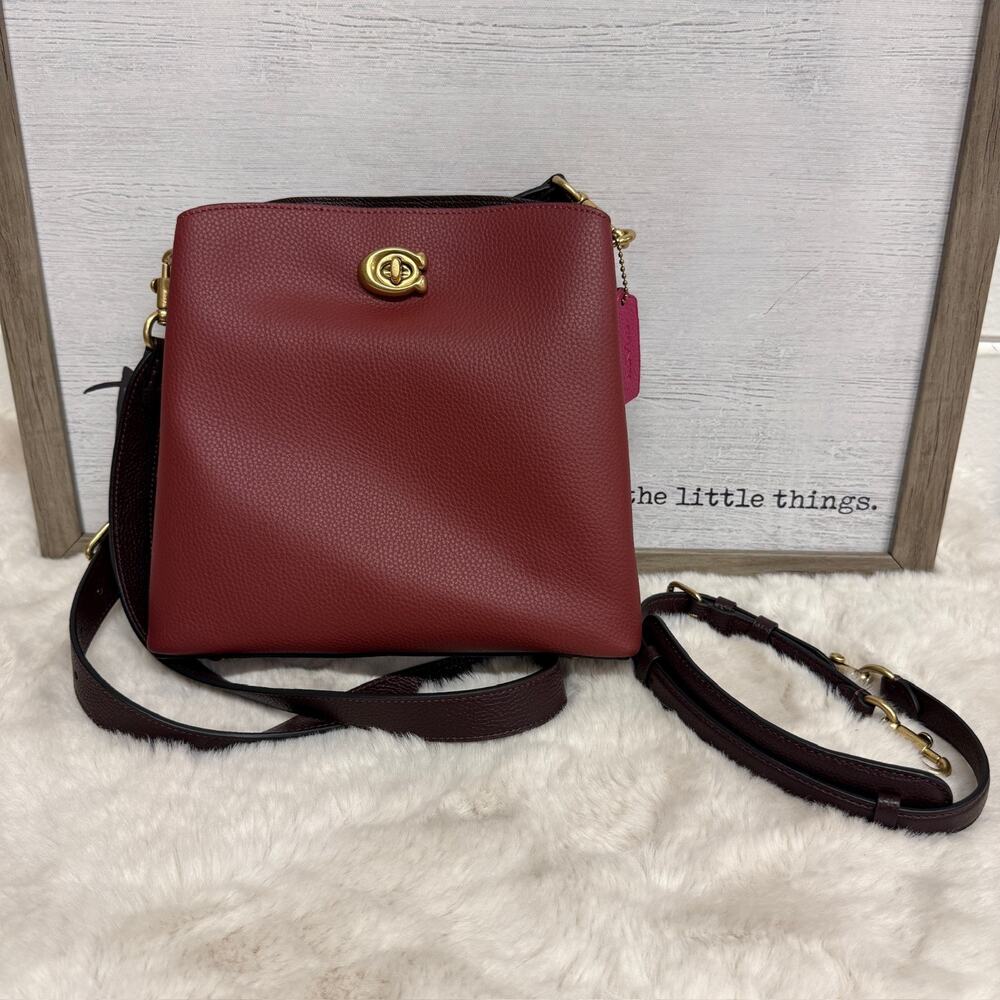 Coach Willow Convertible Colorblock Wine Red Leather Bucket Bag Purse C3766